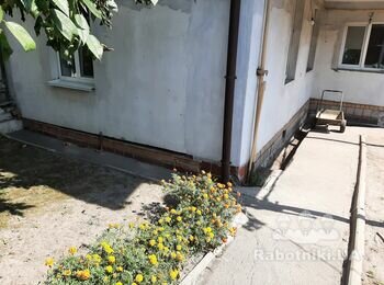 Гідроізоляція фундаменту та заливання ділянки