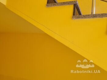 Відремонтувати сходову