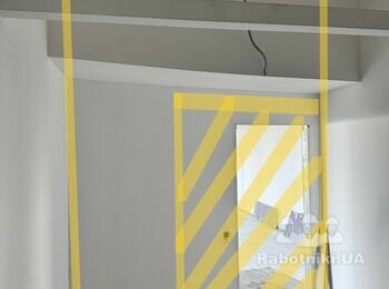 Кладка газоблоку орієнтовно 3м3 та монтаж дверей(двостулкові)
