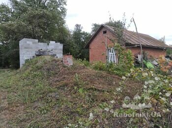 Добудувати споруду 2х3 м ( дах, сходи)