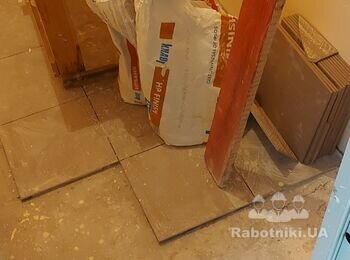 Укладання плитки в комірці