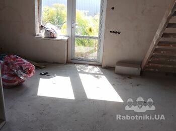 Ремонт у таунхаусі 120м потрібно положити плитку ,шпакльовка