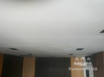 Перешпаклевание и покраска потолка