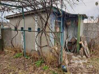 Демонтаж будиночку та сарая