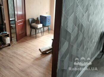 Облаштувати дверний прохід