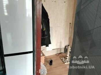 Облаштувати дверний прохід