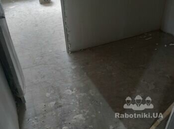 Монтаж коннелюрного плінтусу та вкладання лінолеуму - 210кв.м.