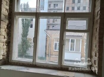Ремонт 2 дерев'яні вікна та балконні двері