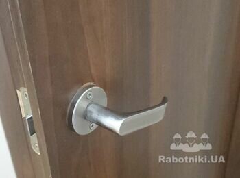 Установка ручек в межкомнатные двери (4 шт.)