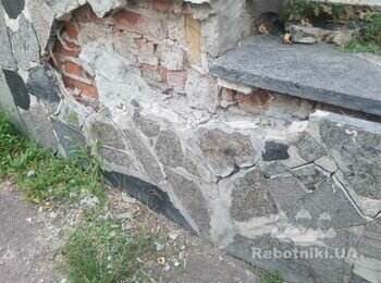 Ремонт та облицювання паркану сланцем