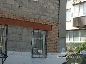 Кровельні роботи з торця будинку