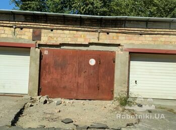 Бетонна стяжка перед гаражом