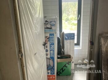 Фарбування стіни + відкос