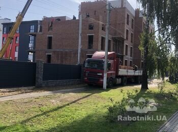 Фасад в Гостомелі