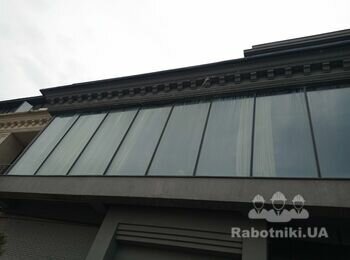 Фарбування, часткова реставрація фасаду