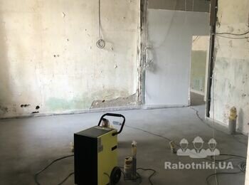 Комерційне приміщення 450м.кв