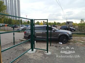 Влаштування освітлення на автостоянці.