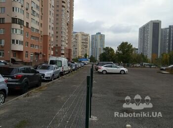 Влаштування освітлення на автостоянці.