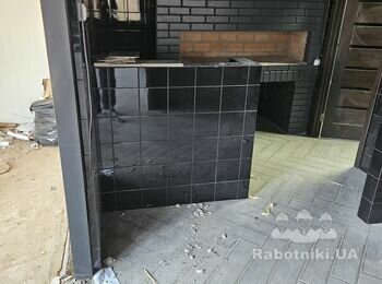 Демонтаж перегородок та інших елементів