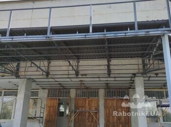 Подшить козырек профлистом