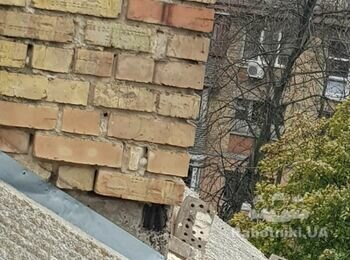 Відновлення цегляних оголовків газових вентканалів та ремонт шиферу