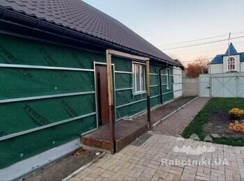 Монтаж металевих відкосів