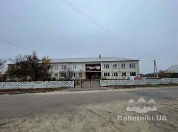 Утеплення фасаду будівлі 840 кв.м. у с. Киїнка за 7 км від Чернігова