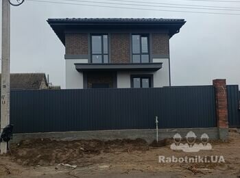 Потрібно виконати фасадні роботи двоповерхового будинку