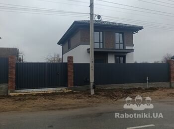 Потрібно виконати фасадні роботи двоповерхового будинку