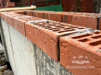 Укладка облицовочного кирпича 50 000 шт