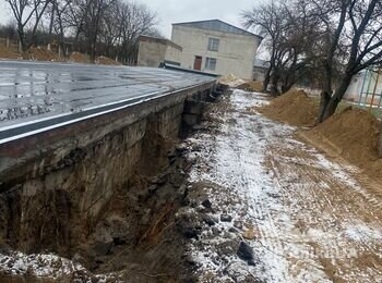 Отмостка,гидроизоляция,обратная засыпка.