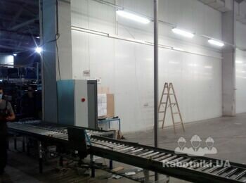 Демонтаж перегородок з сендвіч панелей та металевого каркасу (424,8м2)