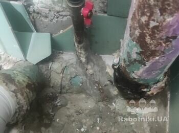 Потрібно замінити трубу з металу на пвф приблизно півметра