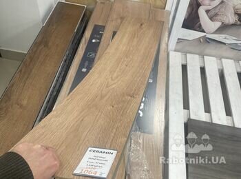 Вініловий ламінат на клей. 90 м2