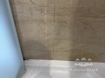 Ремонт зони душевої кабінки