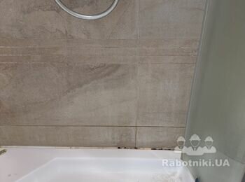Ремонт зони душевої кабінки