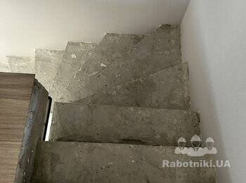 Монтаж сходів
