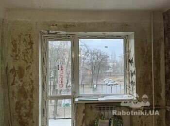 Нужна выполнить шпаклевку и грунтовку в квартире