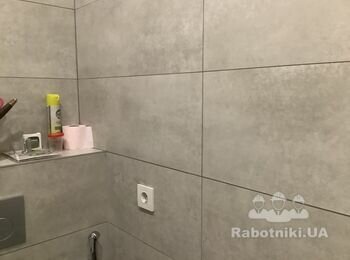 Установка електричної рушникосушки Установка трекового світильника