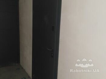 Облаштування санвузла, укладання плитки в новобудові.