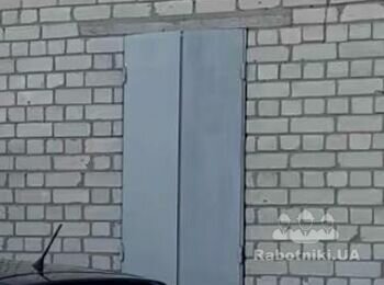 Виготовлення та монтаж решіток на двері, вікно та віконниці на вікно.