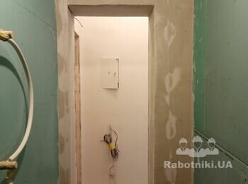 Потрібен плиточник