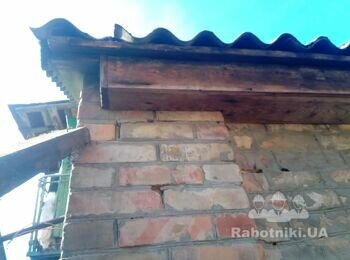Перекласти з цегли угол будинку