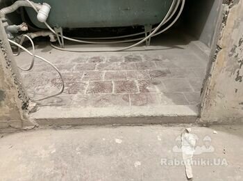 Вирізати демонтувати частину стіни бетон
