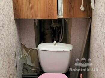 Ремонт коридорі і кухні і туалеті