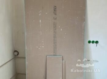 Дефектовка стін після шпаклювання та поклейка шпалер
