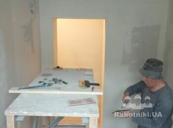 Потрібні маляри