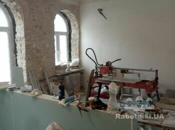 Потрібні маляри