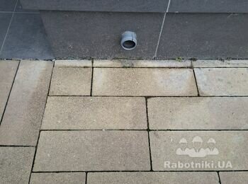 Встановлення дощоприймачів.