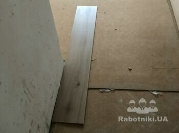 Укладка палубной плитки на пол, квартира